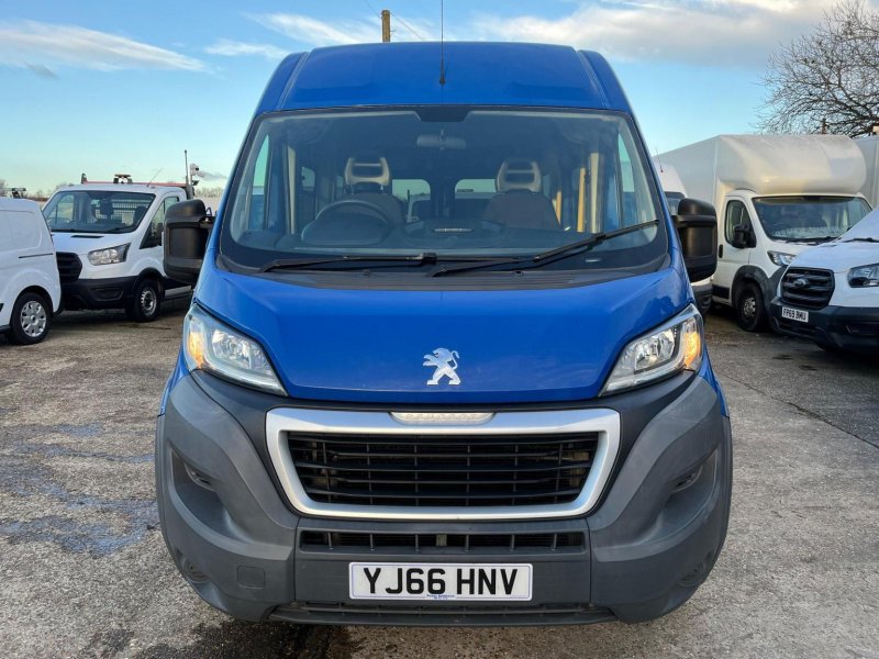 PEUGEOT BOXER