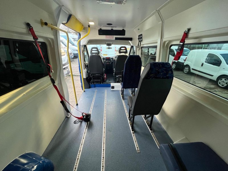 PEUGEOT BOXER