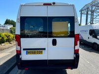PEUGEOT BOXER