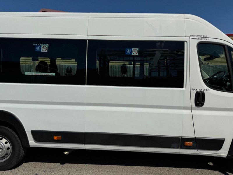 PEUGEOT BOXER