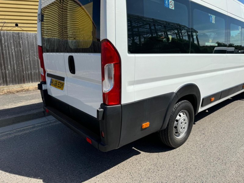 PEUGEOT BOXER