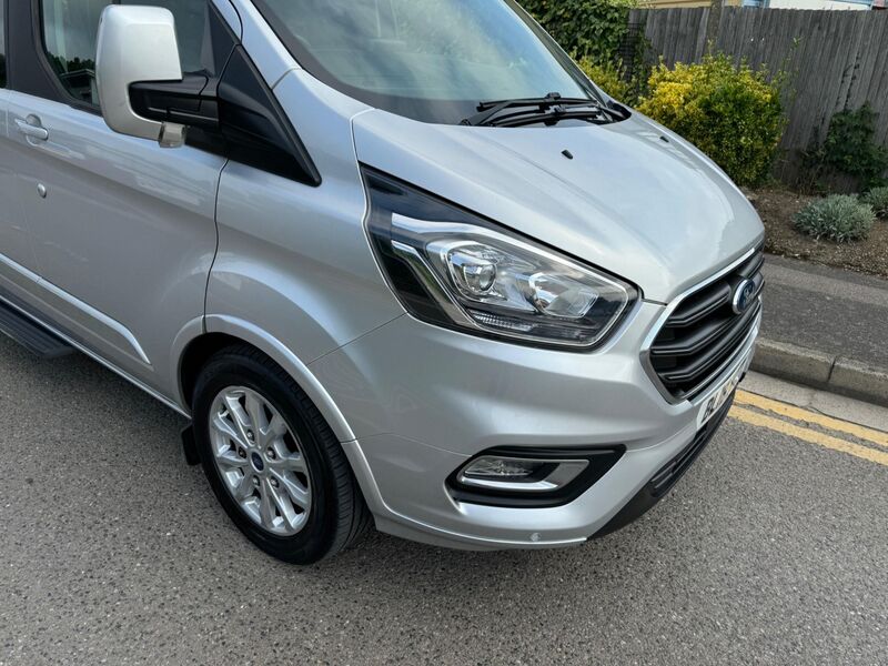 FORD TOURNEO CUSTOM