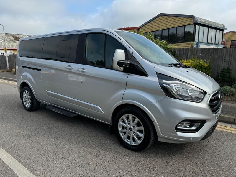 FORD TOURNEO CUSTOM