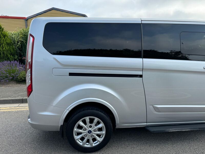 FORD TOURNEO CUSTOM