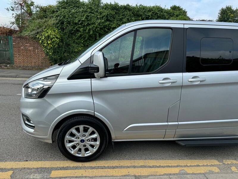 FORD TOURNEO CUSTOM