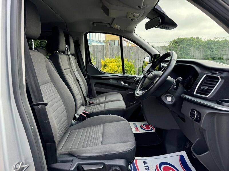 FORD TOURNEO CUSTOM