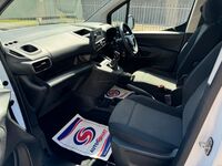 VAUXHALL COMBO