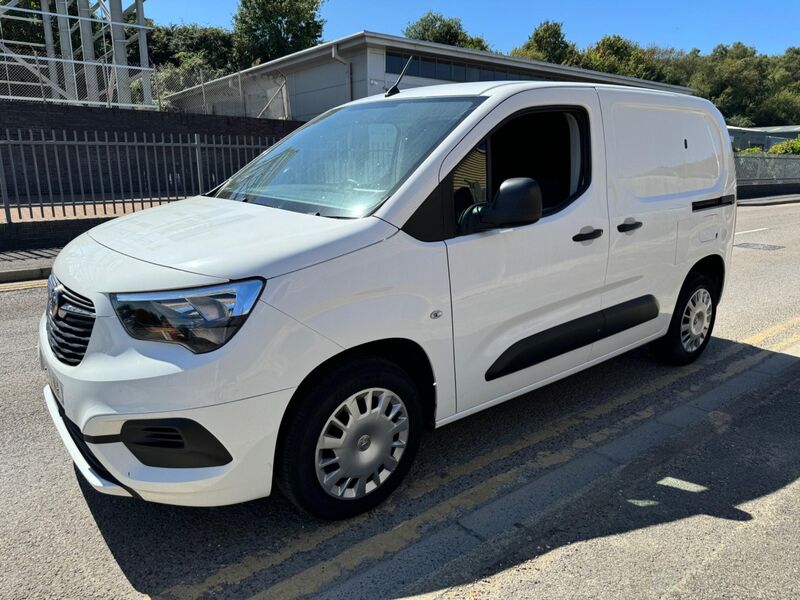 VAUXHALL COMBO