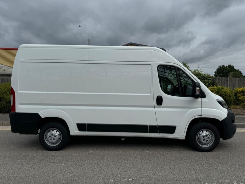 PEUGEOT BOXER