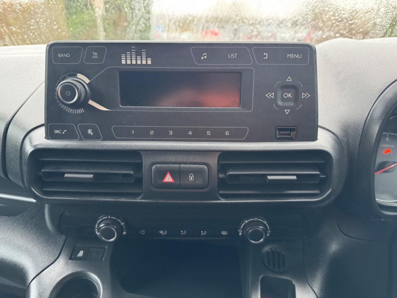VAUXHALL COMBO