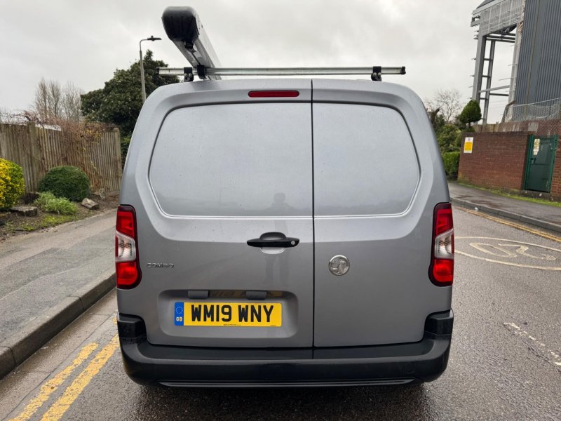 VAUXHALL COMBO