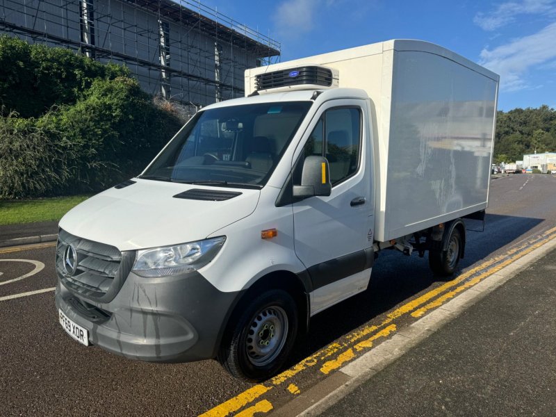 MERCEDES-BENZ SPRINTER