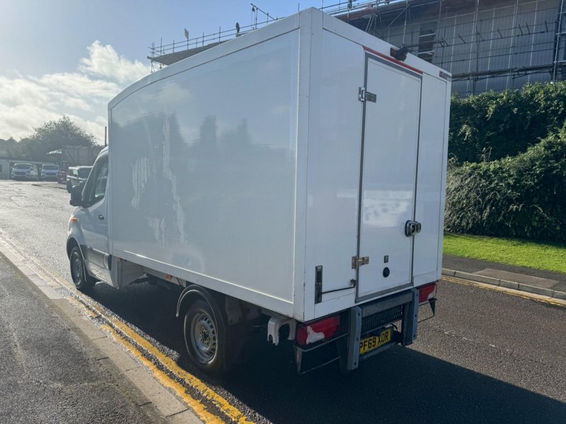 MERCEDES-BENZ SPRINTER