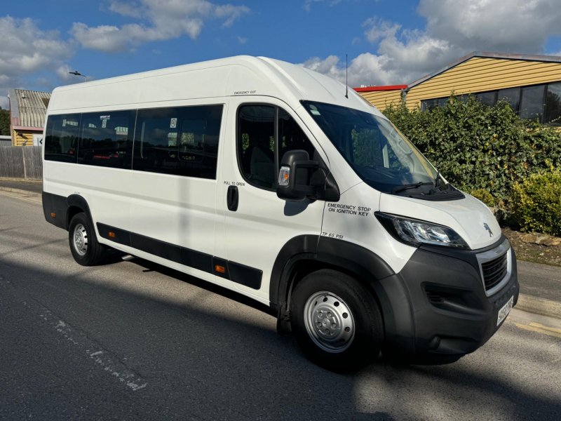 PEUGEOT BOXER