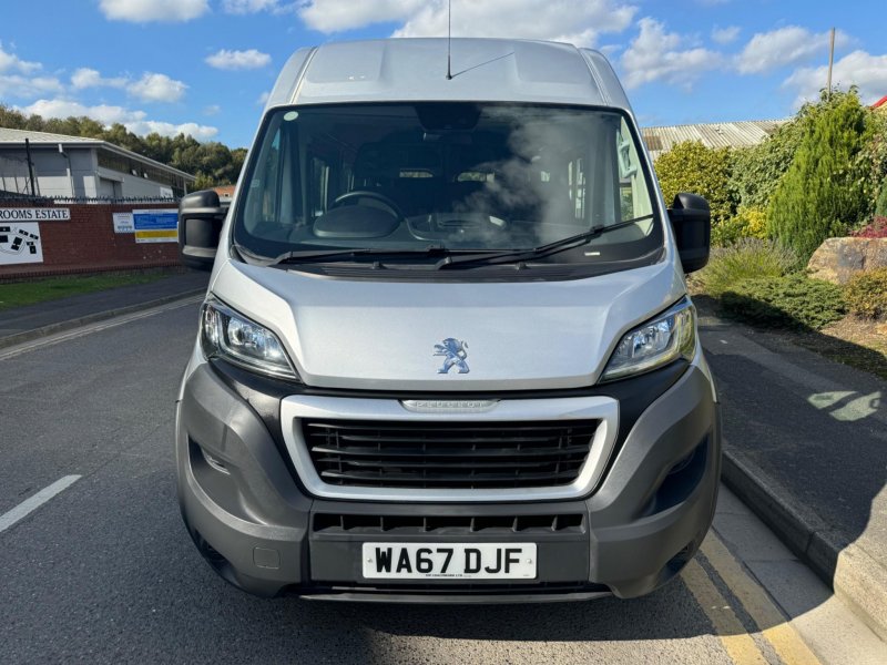 PEUGEOT BOXER