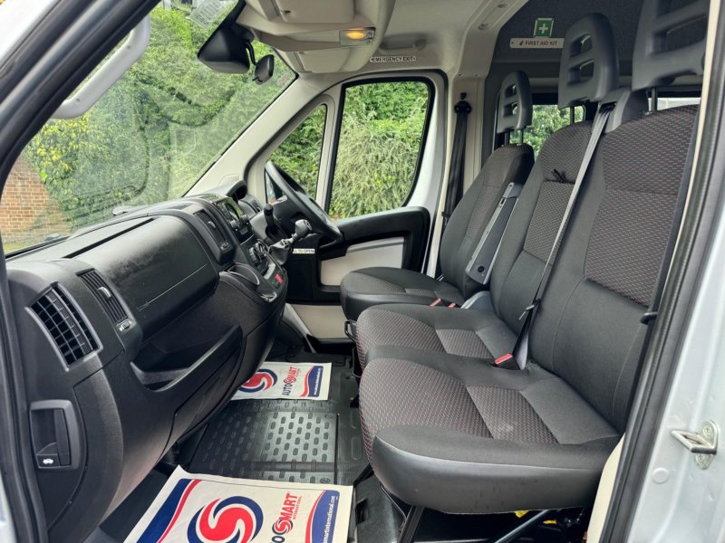 PEUGEOT BOXER