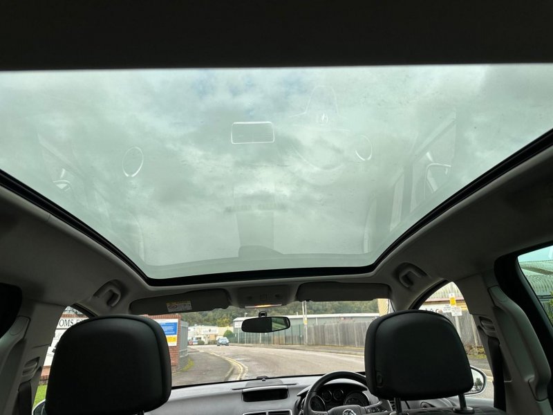 VAUXHALL MERIVA
