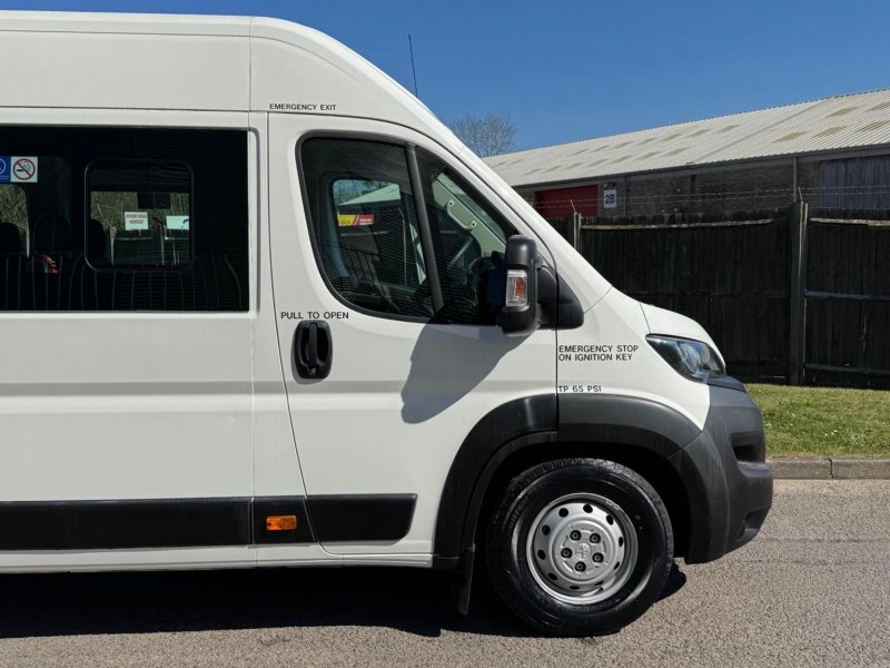 PEUGEOT BOXER