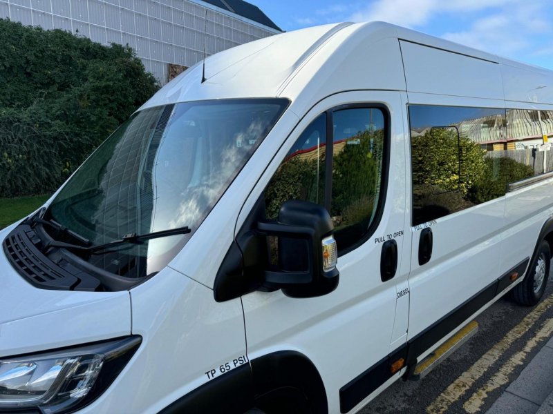 PEUGEOT BOXER