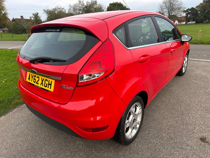 FORD FIESTA
