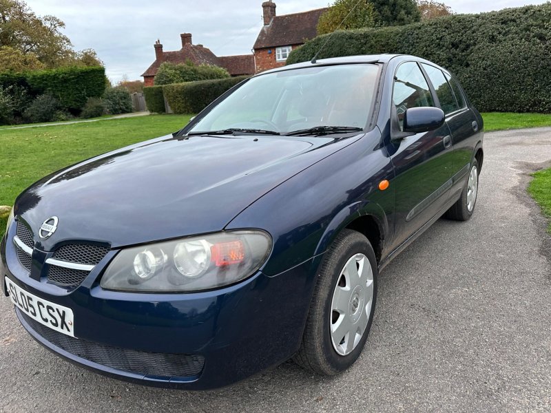 NISSAN ALMERA