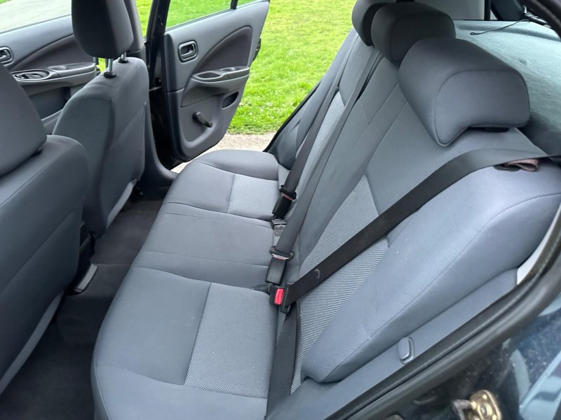 NISSAN ALMERA
