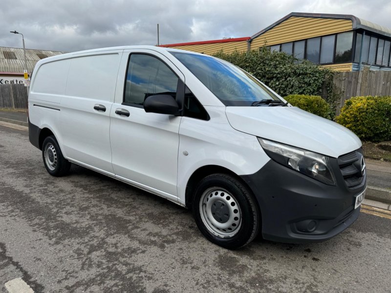 MERCEDES-BENZ VITO