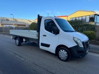 NISSAN NV400