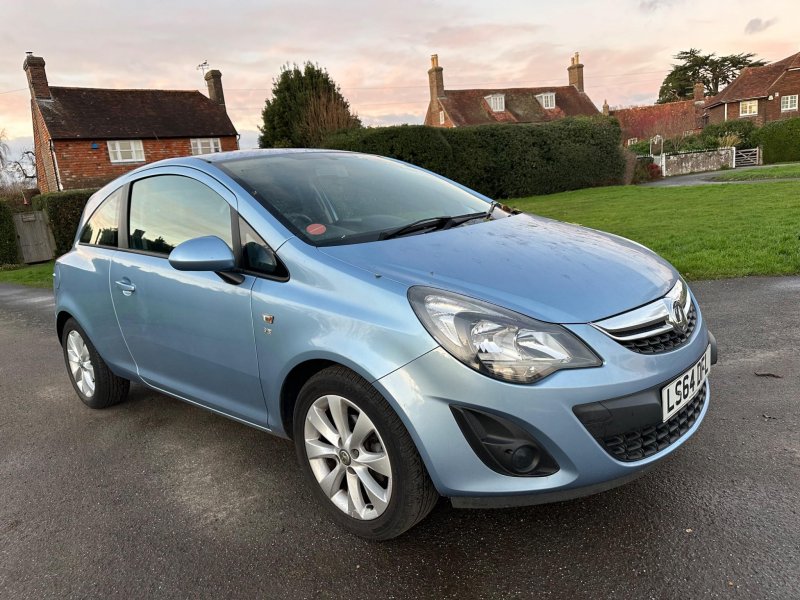 VAUXHALL CORSA