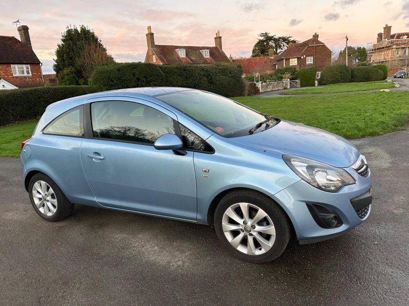 VAUXHALL CORSA