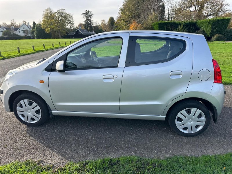 NISSAN PIXO
