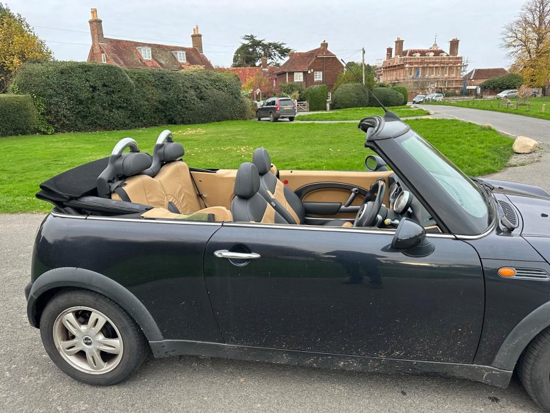 MINI CONVERTIBLE