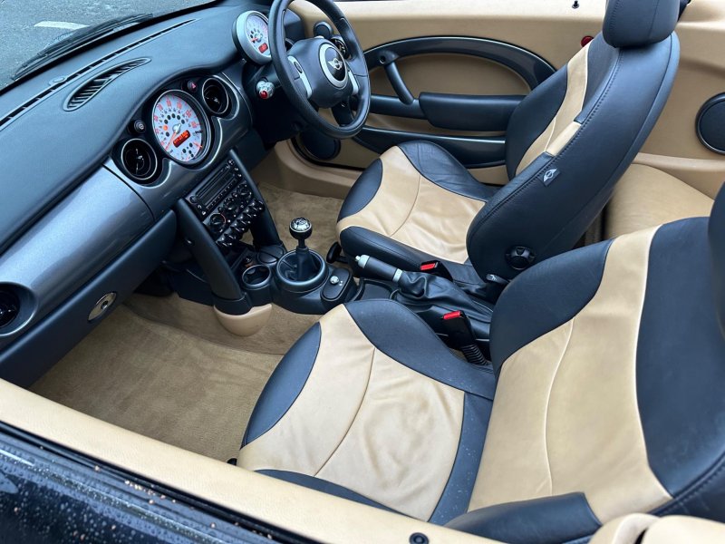MINI CONVERTIBLE
