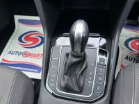 VOLKSWAGEN GOLF SV