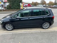 VOLKSWAGEN GOLF SV