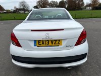 PEUGEOT 207 CC