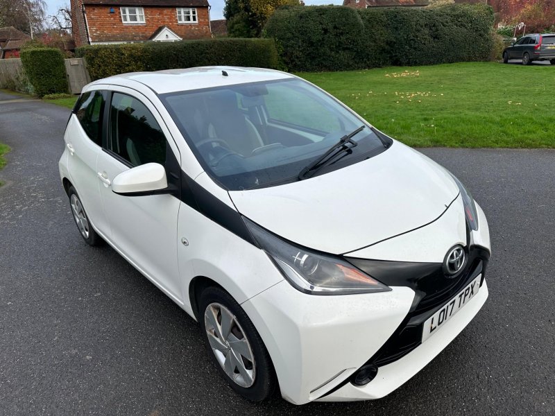 TOYOTA AYGO