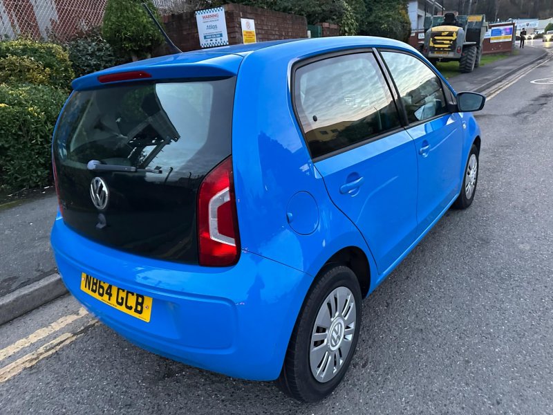 VOLKSWAGEN UP