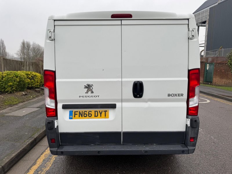 PEUGEOT BOXER