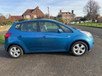 KIA VENGA