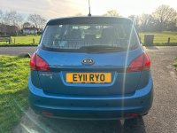 KIA VENGA