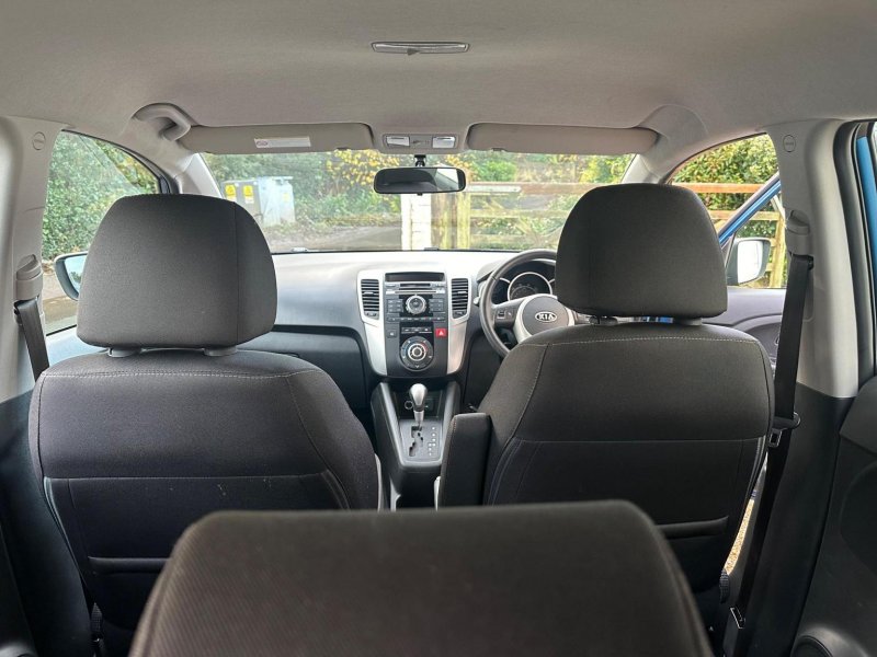 KIA VENGA