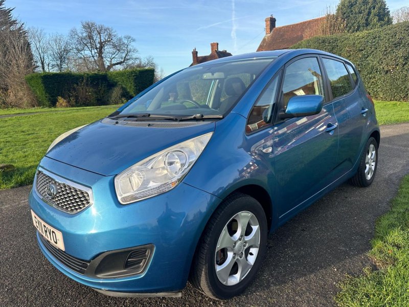 KIA VENGA