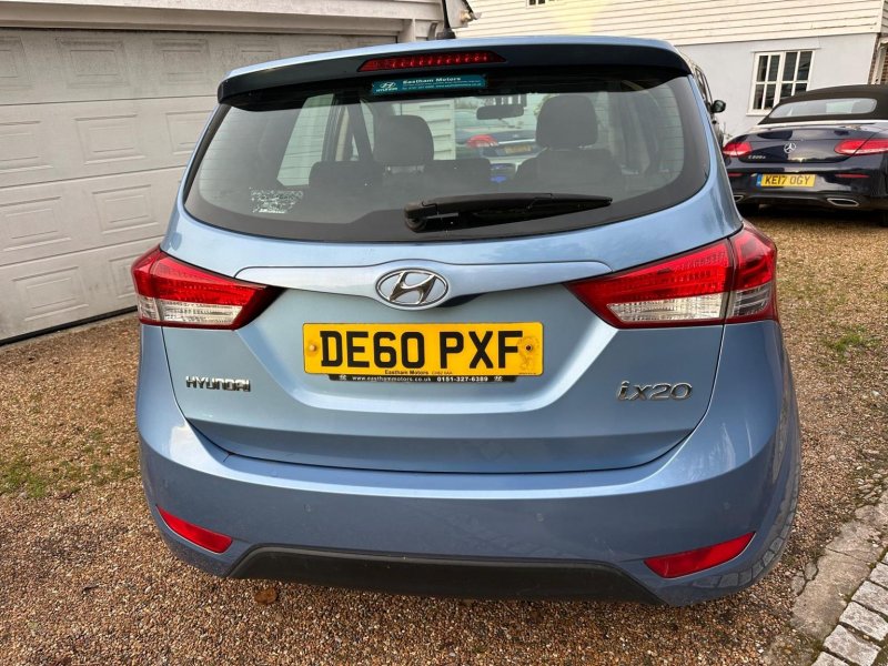 HYUNDAI IX20