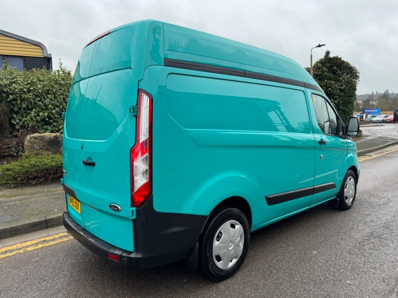 FORD TRANSIT CUSTOM