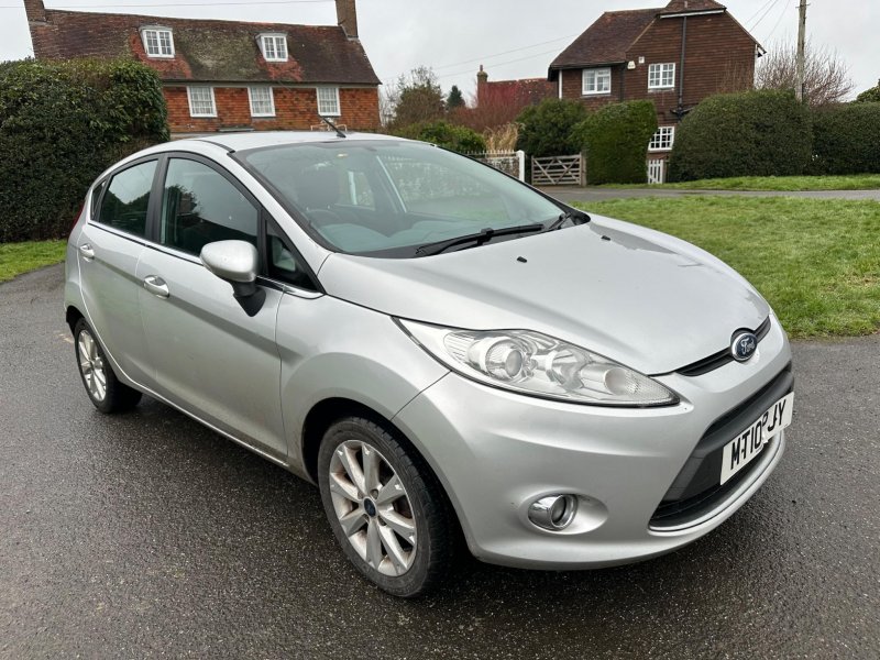 FORD FIESTA