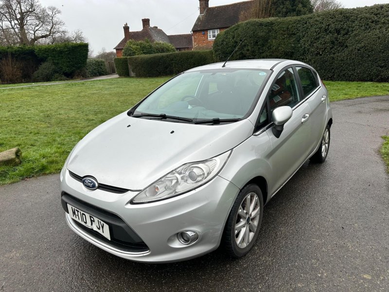 FORD FIESTA