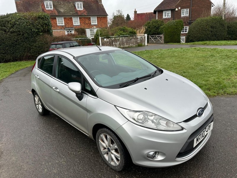 FORD FIESTA