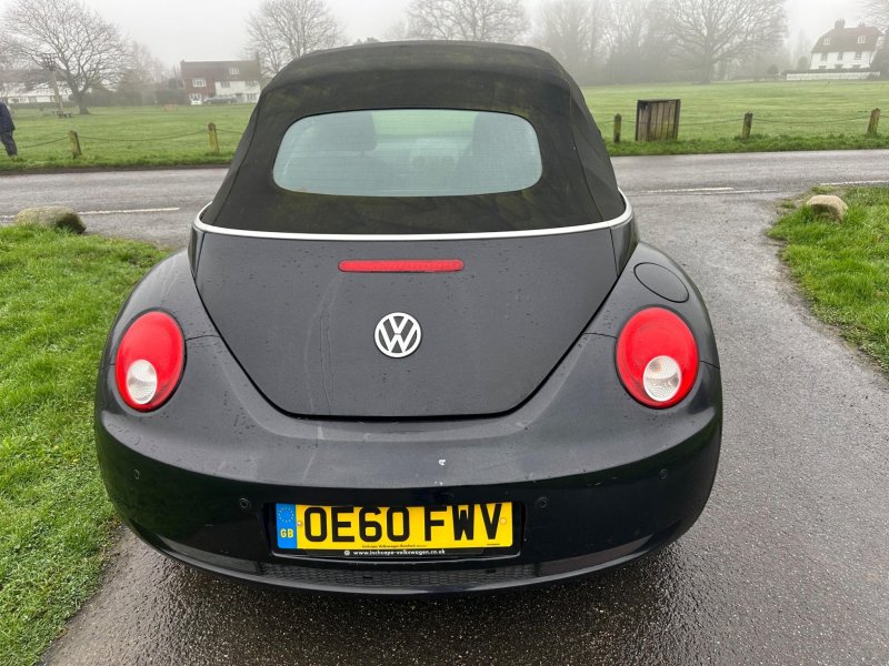 VOLKSWAGEN BEETLE