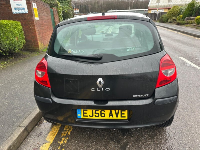 RENAULT CLIO